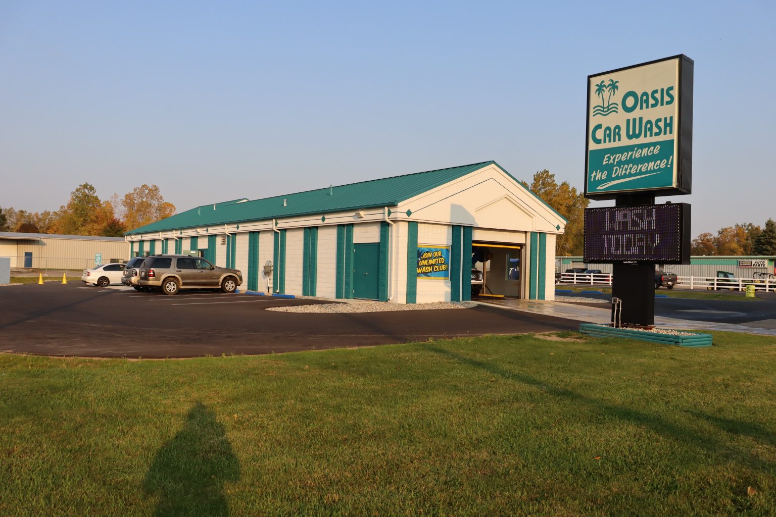 IMG_3082min (1) Oasis Car Wash